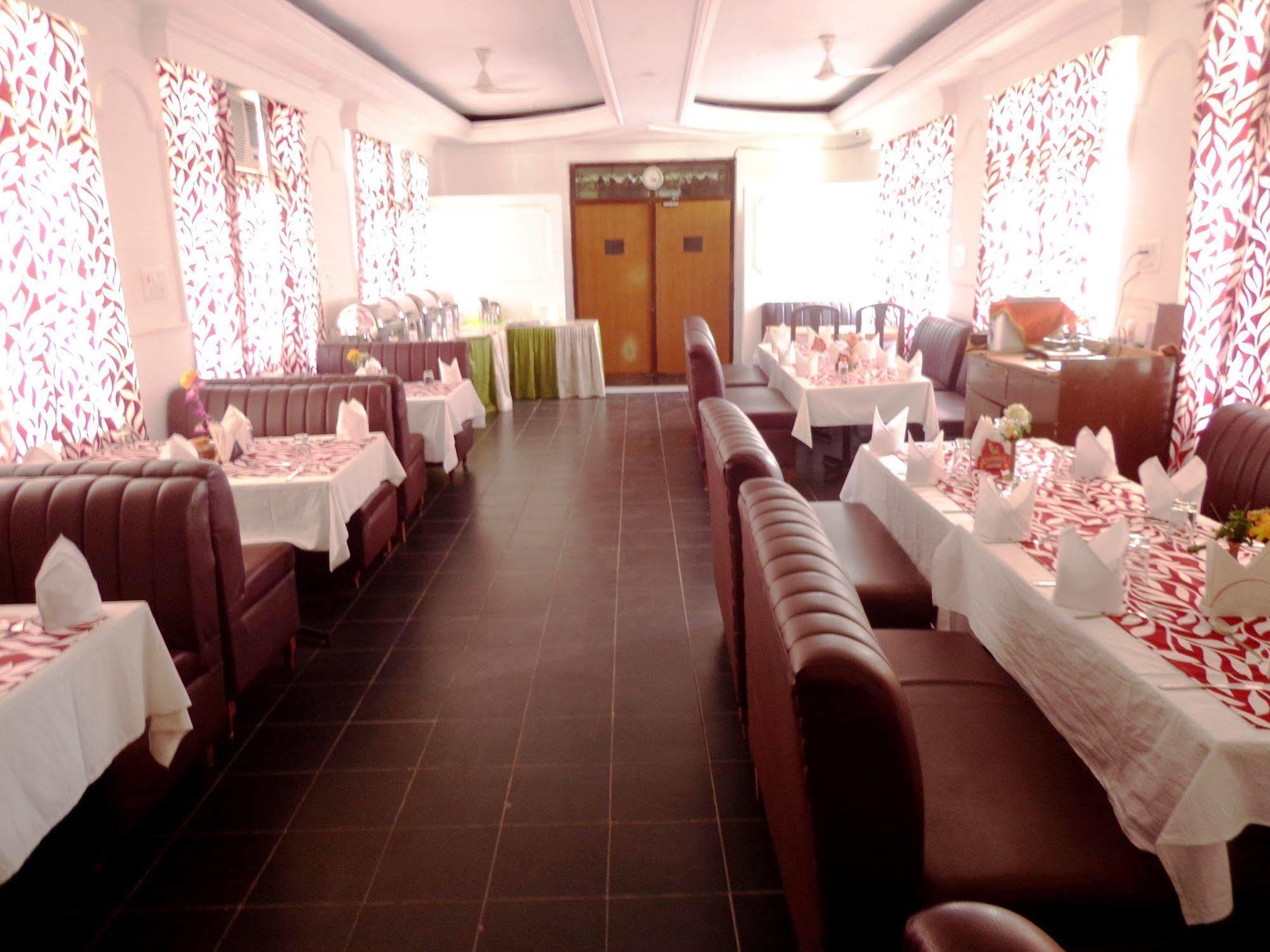 Hotel Lumbini International Bodh Gaya Eksteriør bilde